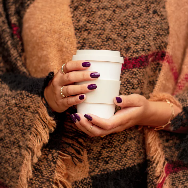 1110866-GELMT-CORE-FallCore-Photo-PlumAndDone-CofDay-HandCoffee.jpg-360px@2x